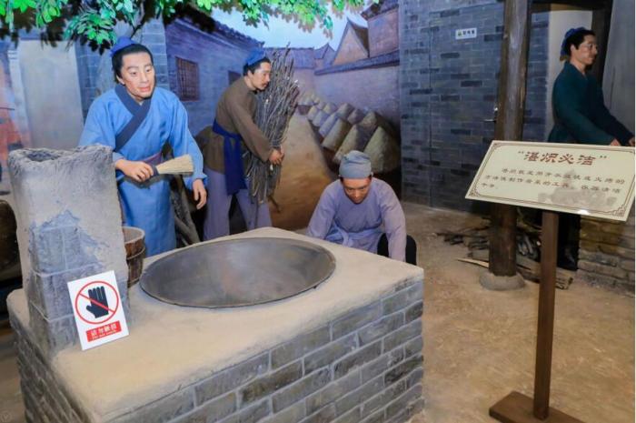 六必居博物馆开门 陈列数百年来账册牌匾等藏品