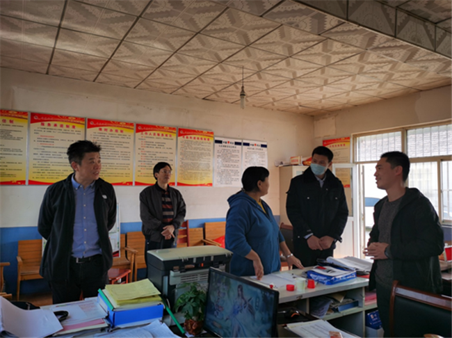 山东广电网络集团党委副书记纪涛到临朐调研