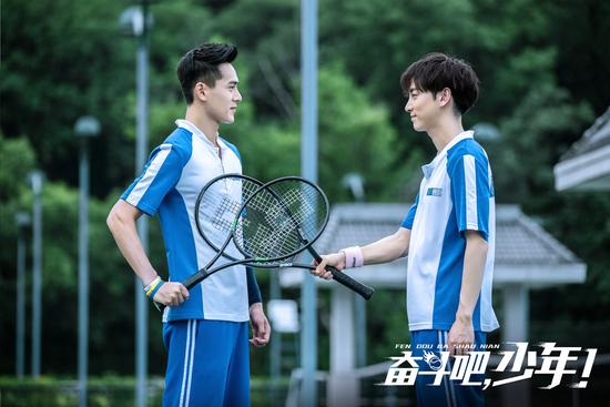 《奋斗吧,少年!》育青少年全力以赴热血备战