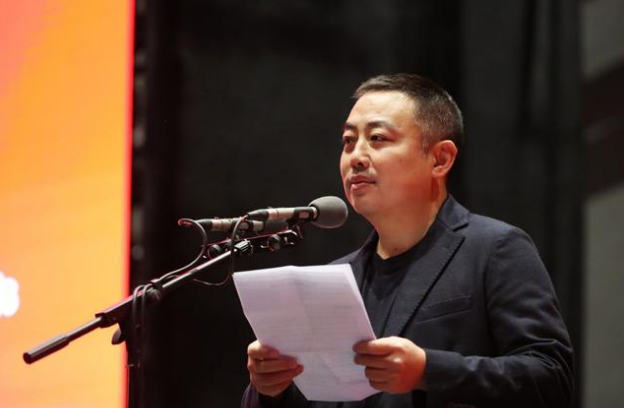 刘国梁率队出席会员联赛总决赛 “赛中赛”体现乒协担当
