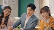 《爱情公寓5》精彩放送 :学霸养成仪太牛了!