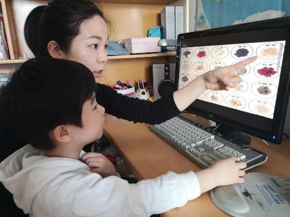 济南市槐荫区礼乐佳苑幼儿园开展“传承国医、弘扬国粹”主题活动