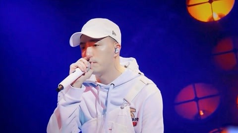 《青春有你2》最全娱乐资讯 :导师出道前颜值大PK