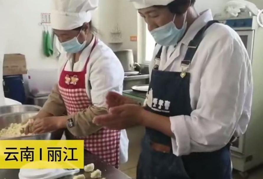 疫情下幼儿园如何自救?园长:卖包子 开烧烤摊