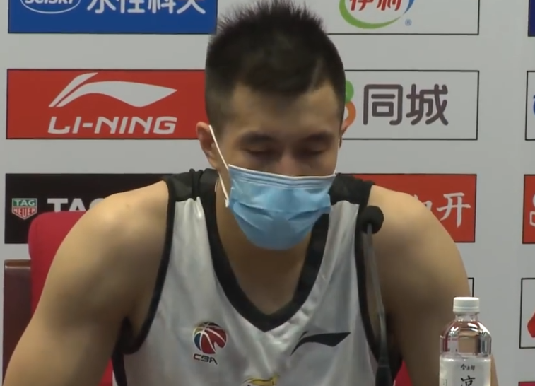 郭艾伦:吴前“打疯了”感谢球迷支持我们