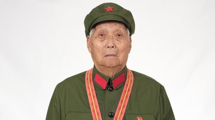 奋斗百年路 启航新征程·“七一勋章”获得者 丨战斗英雄郭瑞祥:百年足迹 丈量初心