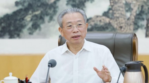 山东省委常委会召开会议 认真学习习近平总书记重要讲话精神