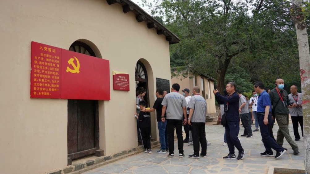 奋斗百年路 启航新征程·中国共产党人的精神谱系丨艰苦奋斗 一心为民——西柏坡精神述评