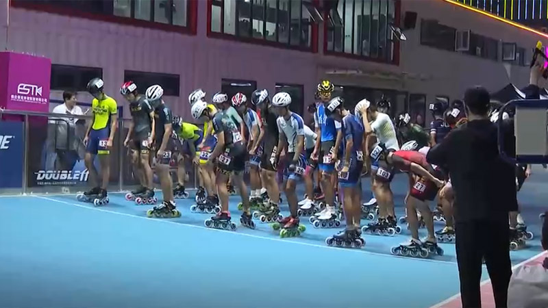极限的坚持 一万米轮滑淘汰赛
